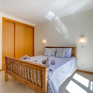 Two Bedroom With Rooftop Pool In Apartment Alvor