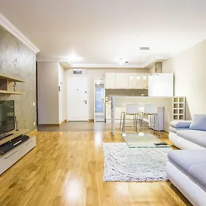 Incity Premium Garden Stay-Central Apartments &Private Terrace Apartment Bucharest